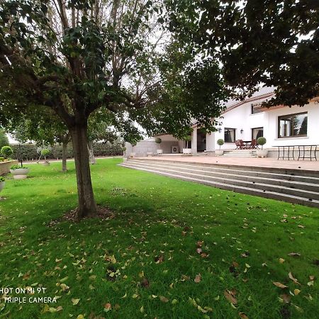 Villa Blanca Con Piscina A 15 Minutos De Toledo - Apartamentos Aloha Toledo Olías del Rey Exterior foto